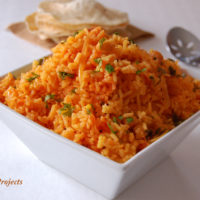 Tomato and Chickpea Rice with Minute® Rice