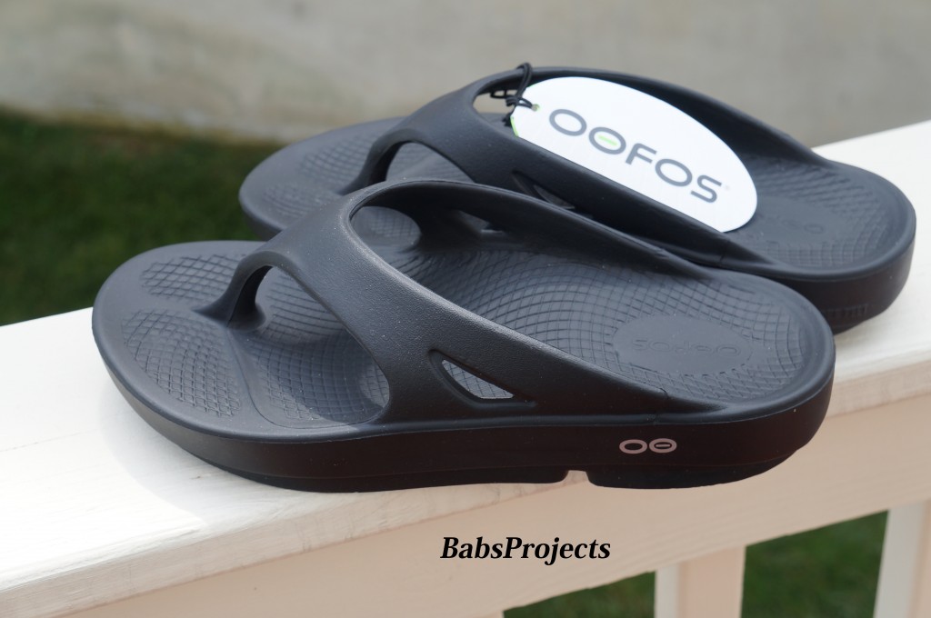 OOFOS Unisex Footwear