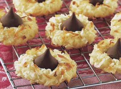 Coconut Macaroon Kisses