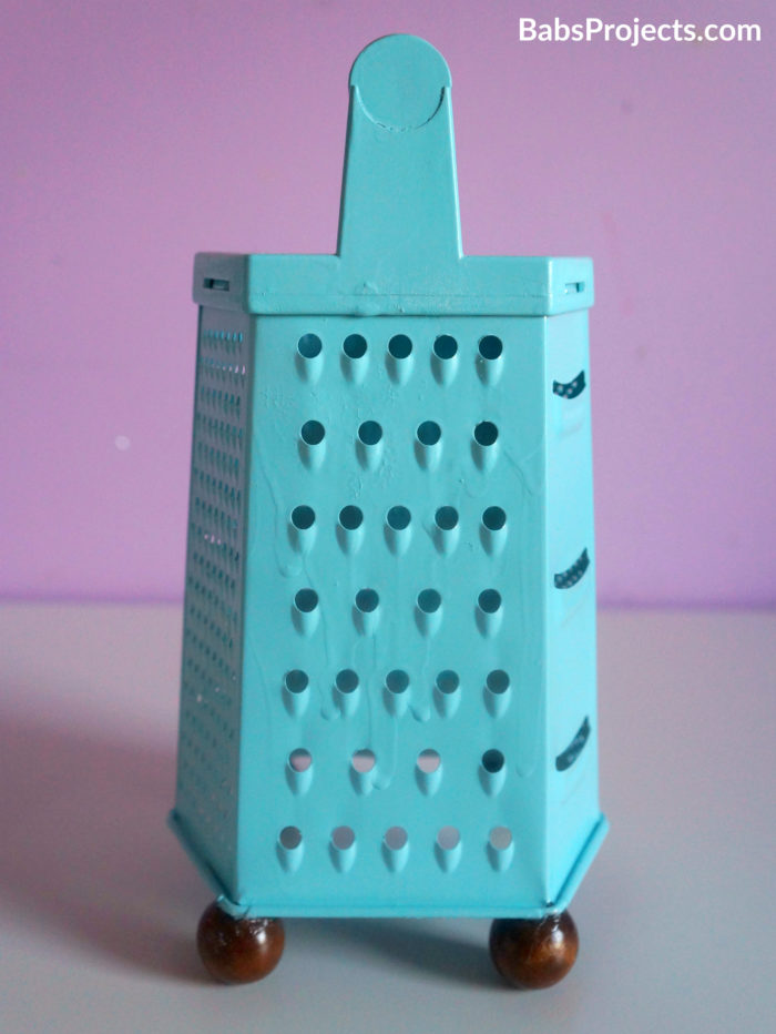 Grater Earring Holder