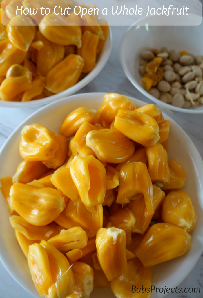 Jackfruit Yellow Bulbs/Flesh and Seeds - Cut Open Ripe Jackfruit