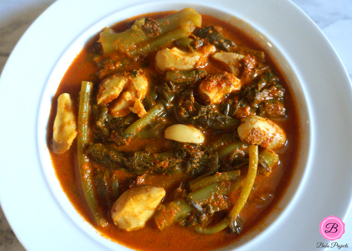 Basale Pelatheri Kajipu (Curry) in a White Bowl