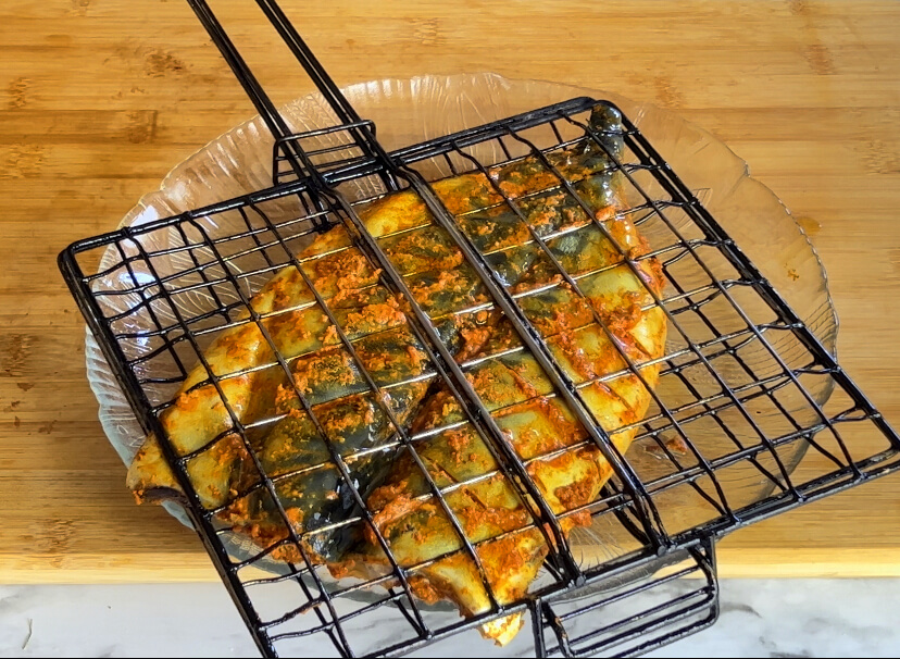 Mackerel In a Grill Basket